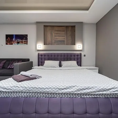 Apartament *